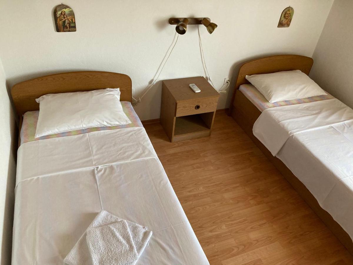 Mir Hotel Medjugorje Exterior photo